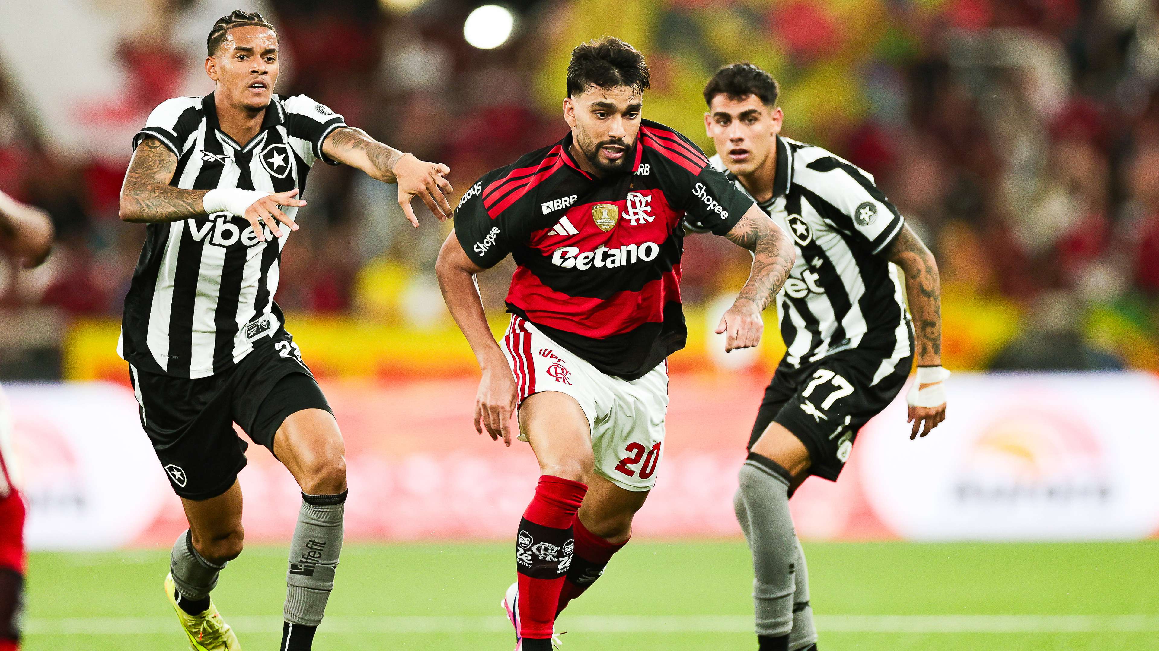 Lucas Paquetá em Botafogo x Flamengo