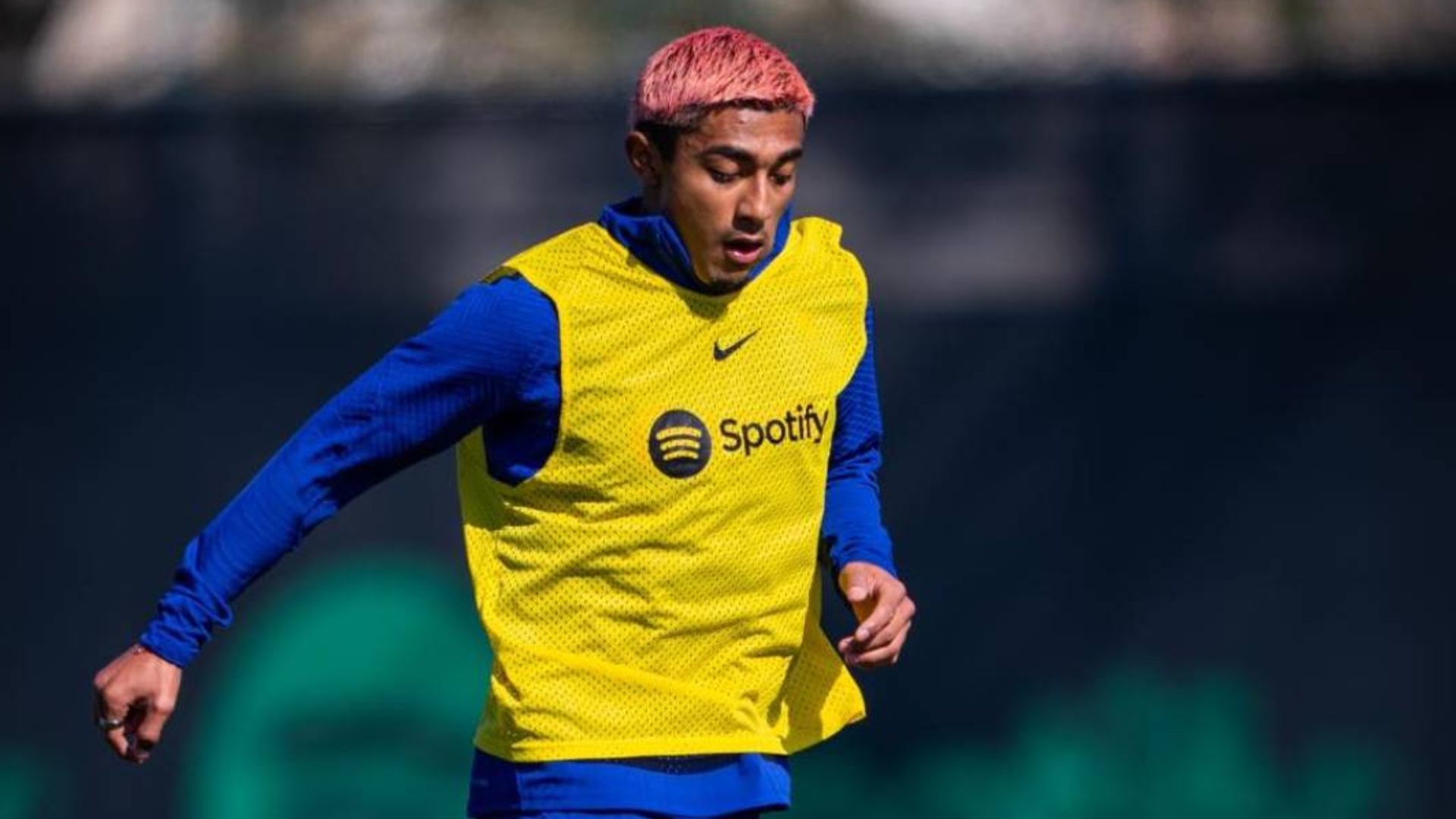 Julián Araujo Barcelona