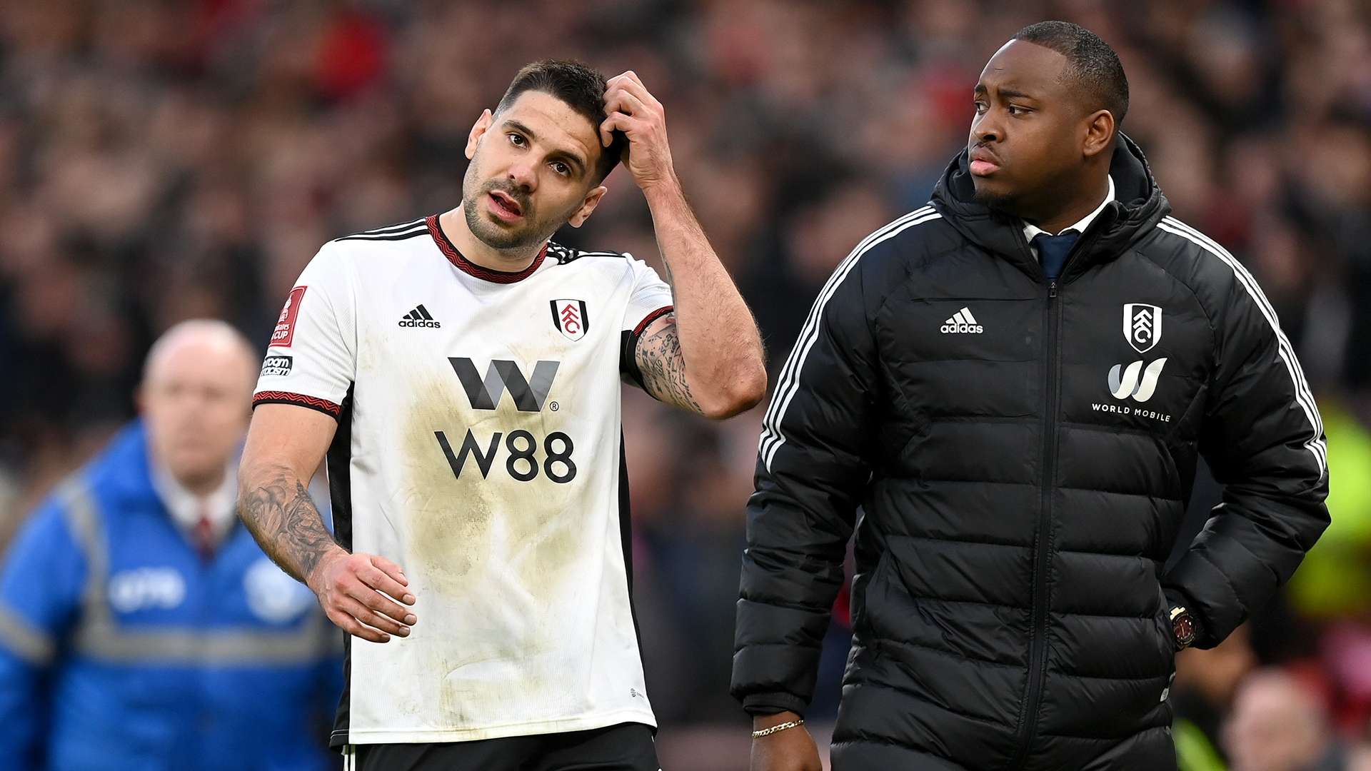 Aleksandar Mitrovic sideline Manchester United Fulham FA Cup 2022-23