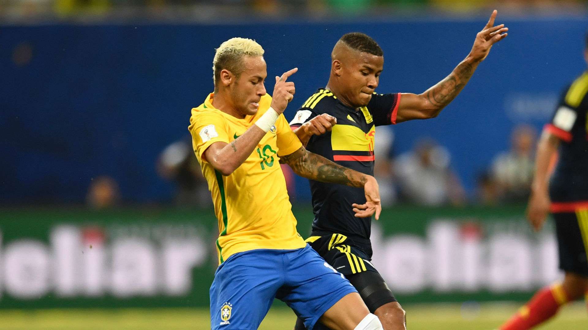Neymar - Barrios Brasil vs Colombia Eliminatoria 2018