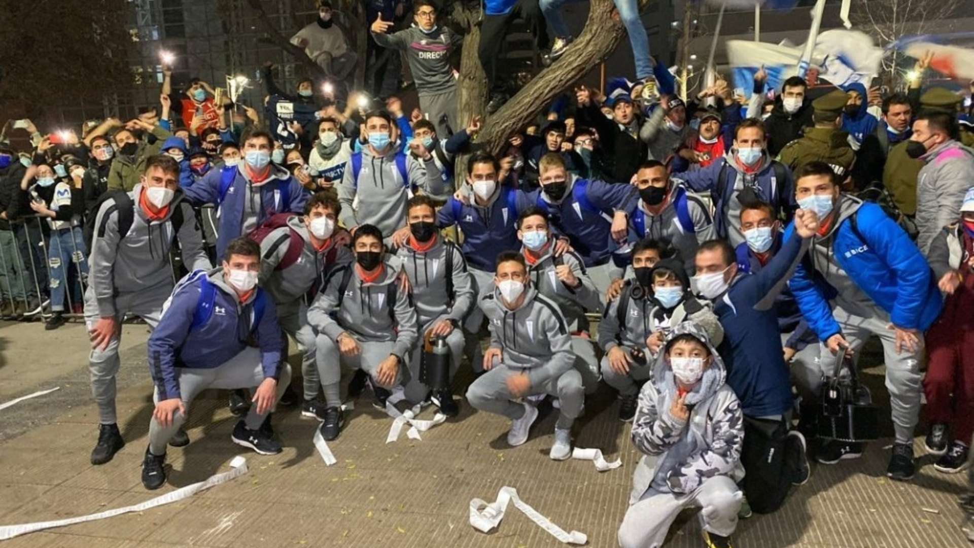 Universidad Católica Banderazo Palmeiras