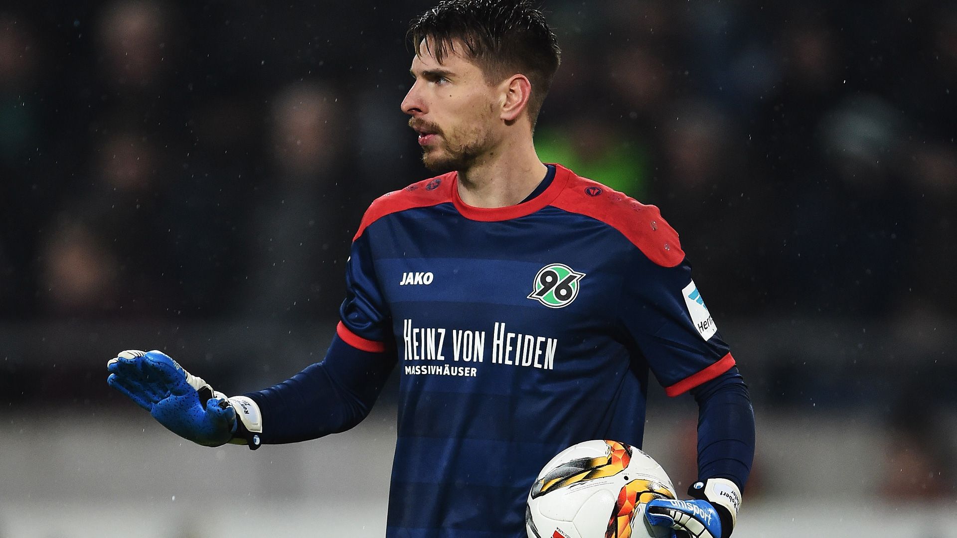 Ron-Robert Zieler Hannover 96 Bundesliga 05012016