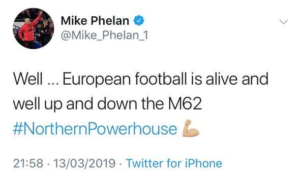 Mike Phelan Manchester United congratulating Liverpool