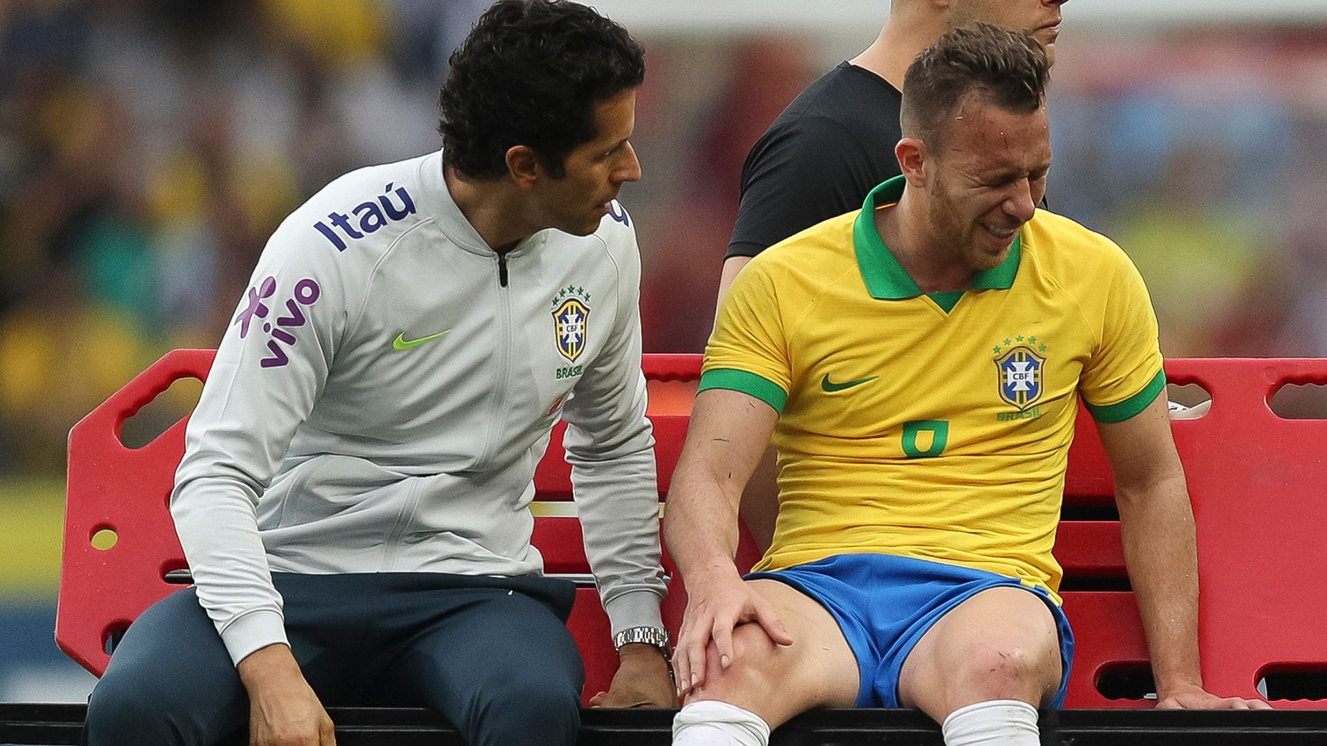 Arthur injury Brazil Honduras 09062019