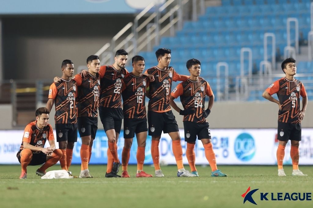 부리람 선수들 단체 승부차기