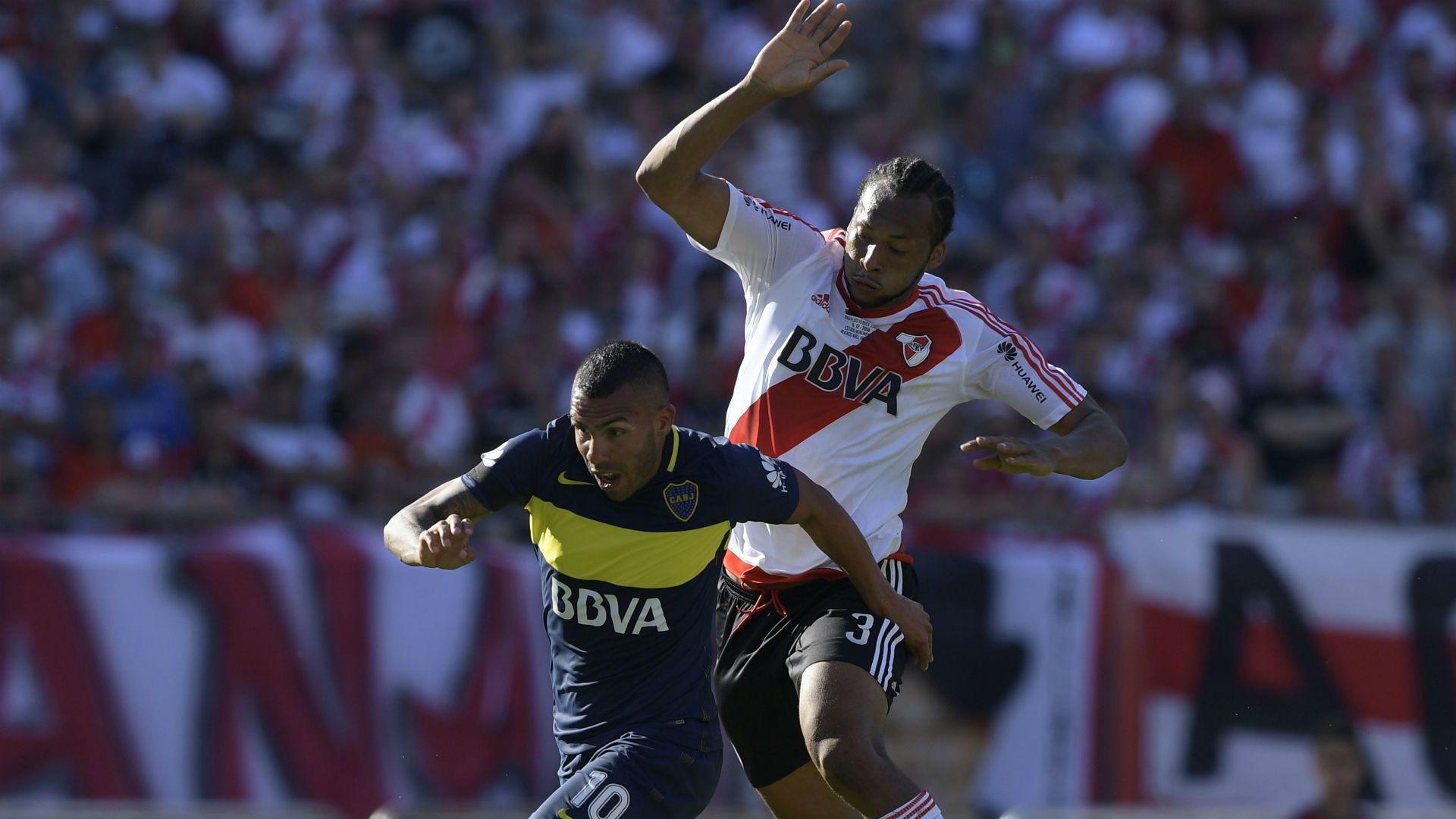 Carlos Tevez Arturo Mina River Boca Superclasico Torneo Primera Division 11122016