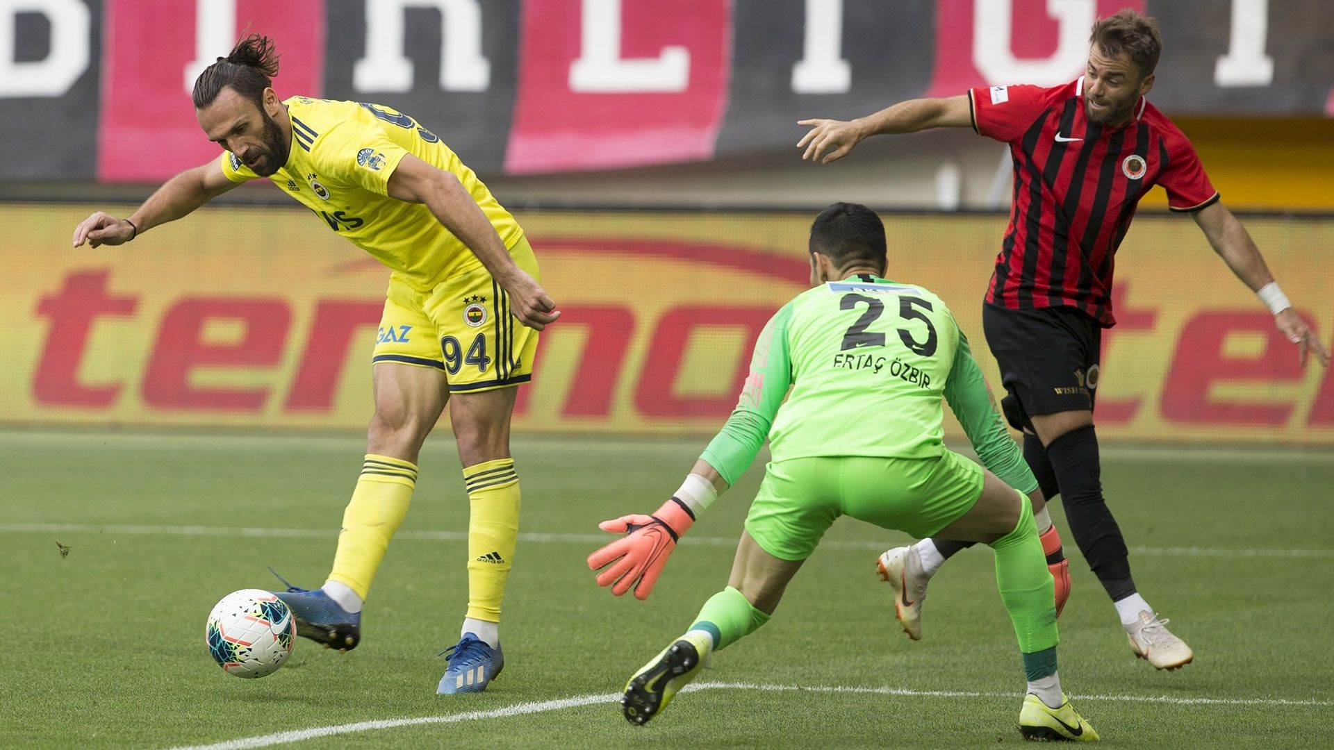 Vedat Muriqi Genclerbirligi v Fenerbahce 07072020