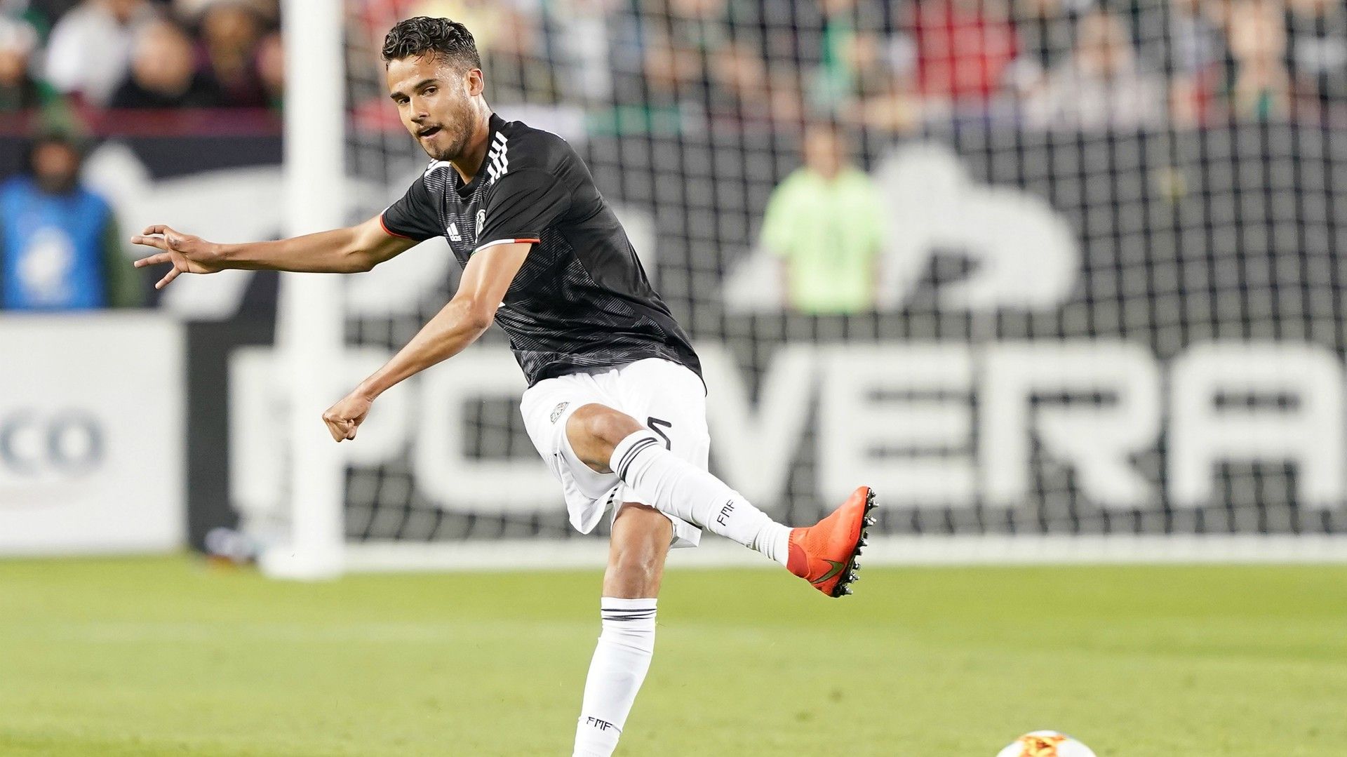 Diego Reyes México Selección mexicana