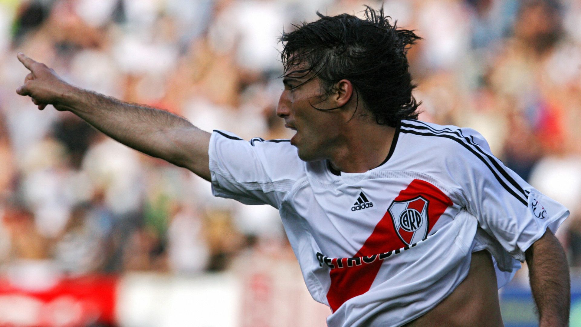 Ernesto Farias River Plate