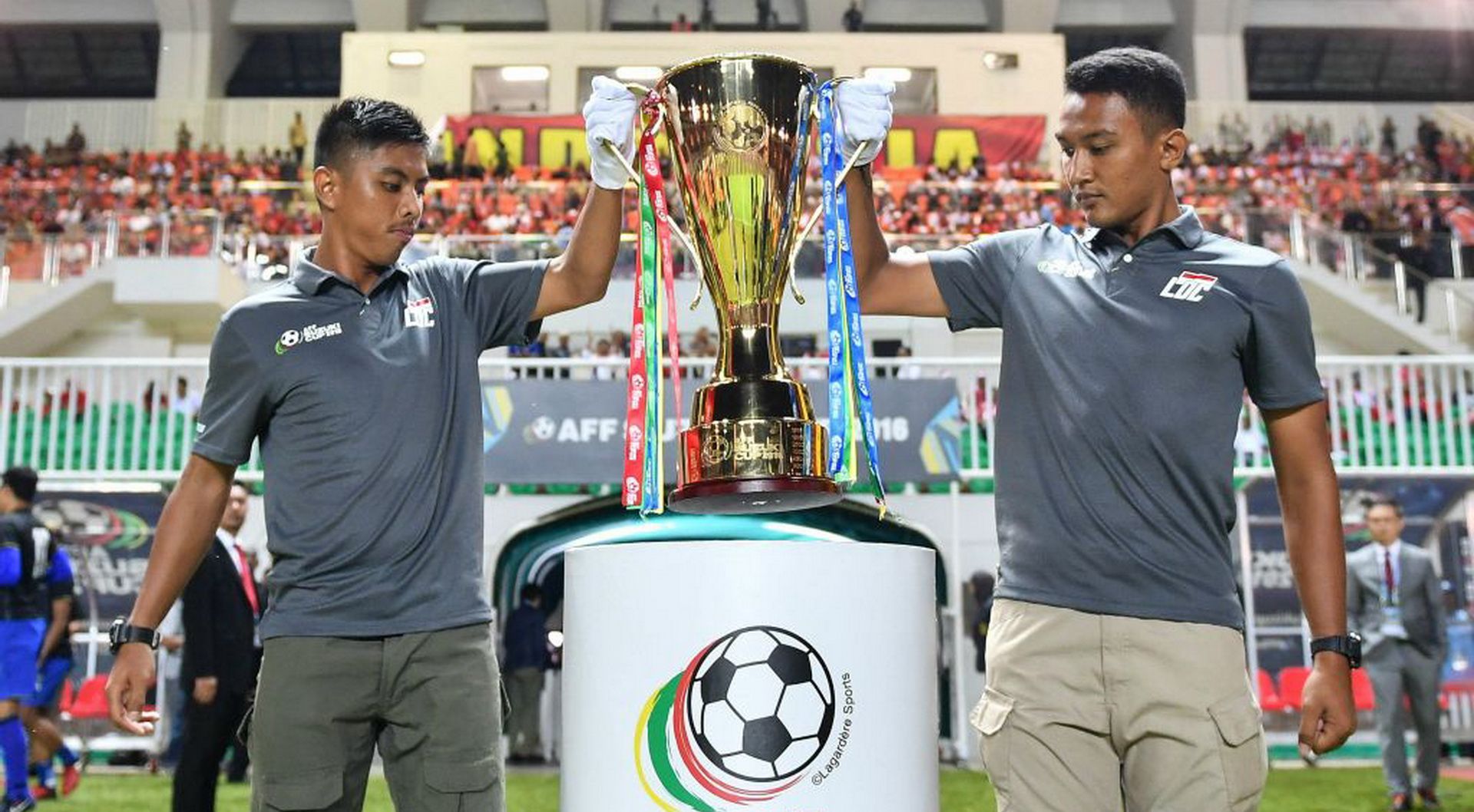 AFF Suzuki Cup 2016 Trophy
