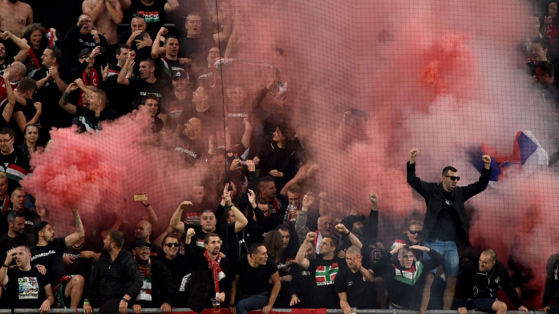 Hungary fans