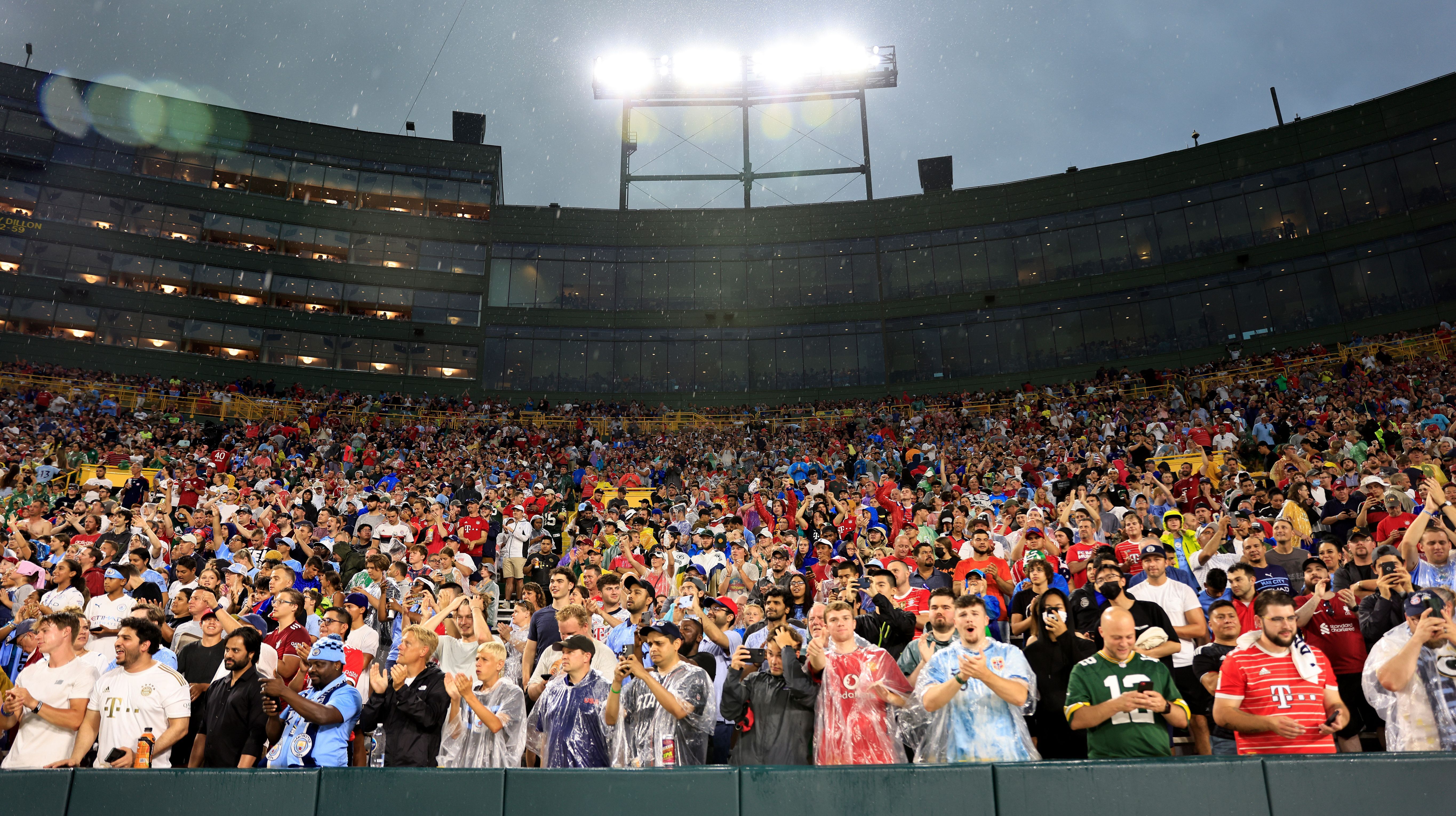 Manchester City Bayern fans 2022-23