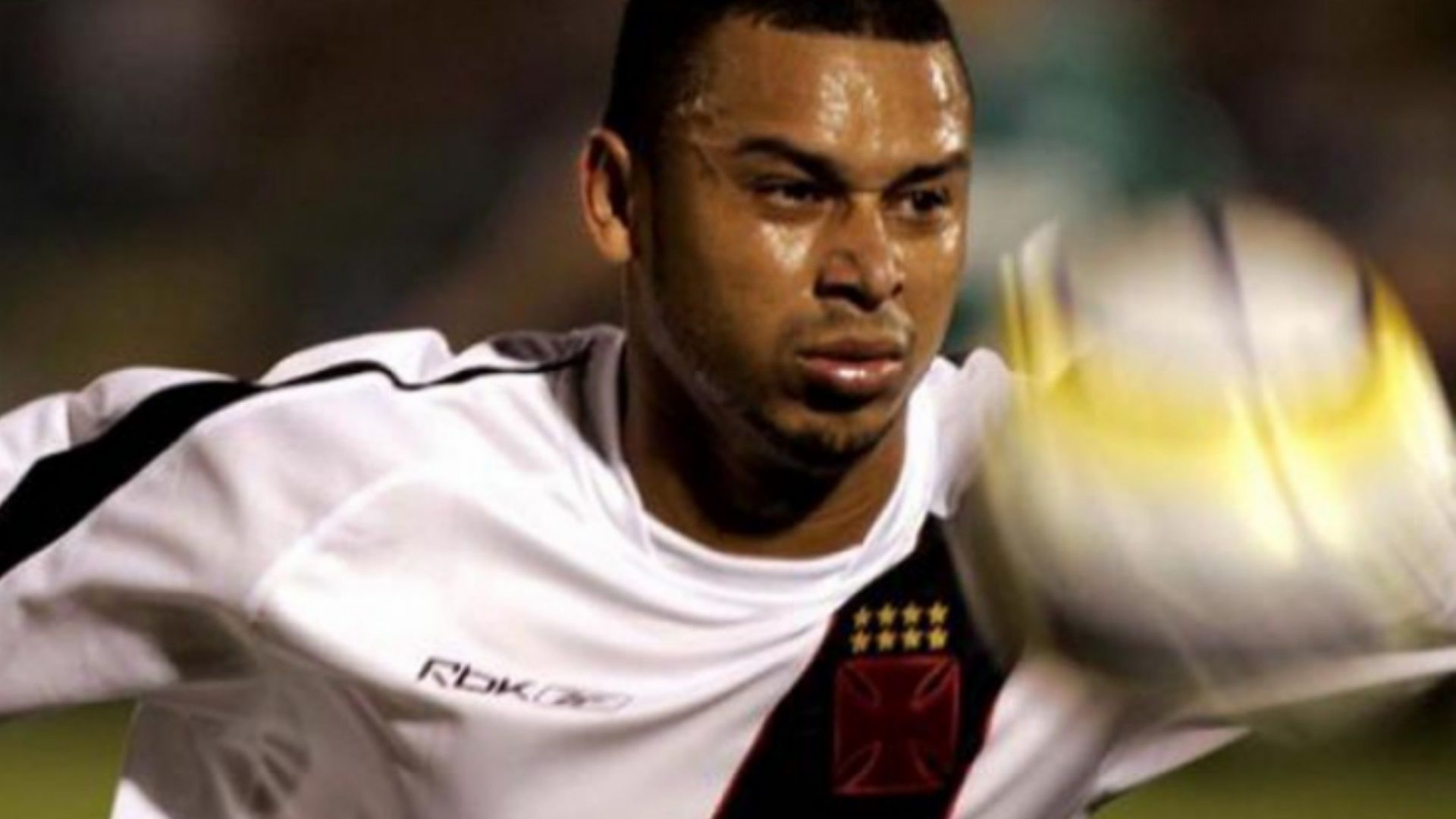 Valdiram, atacante do Vasco em 2006