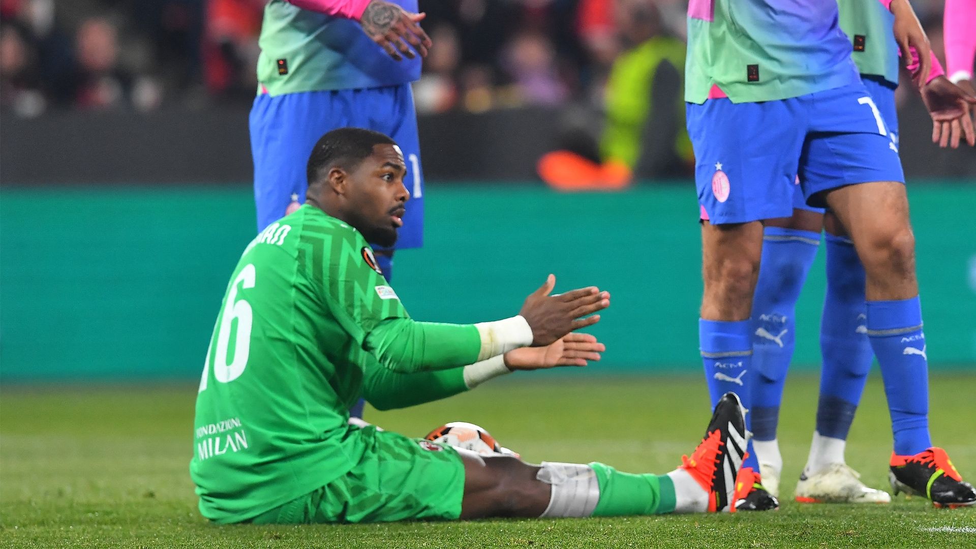 Maignan Slavia Milan Europa League