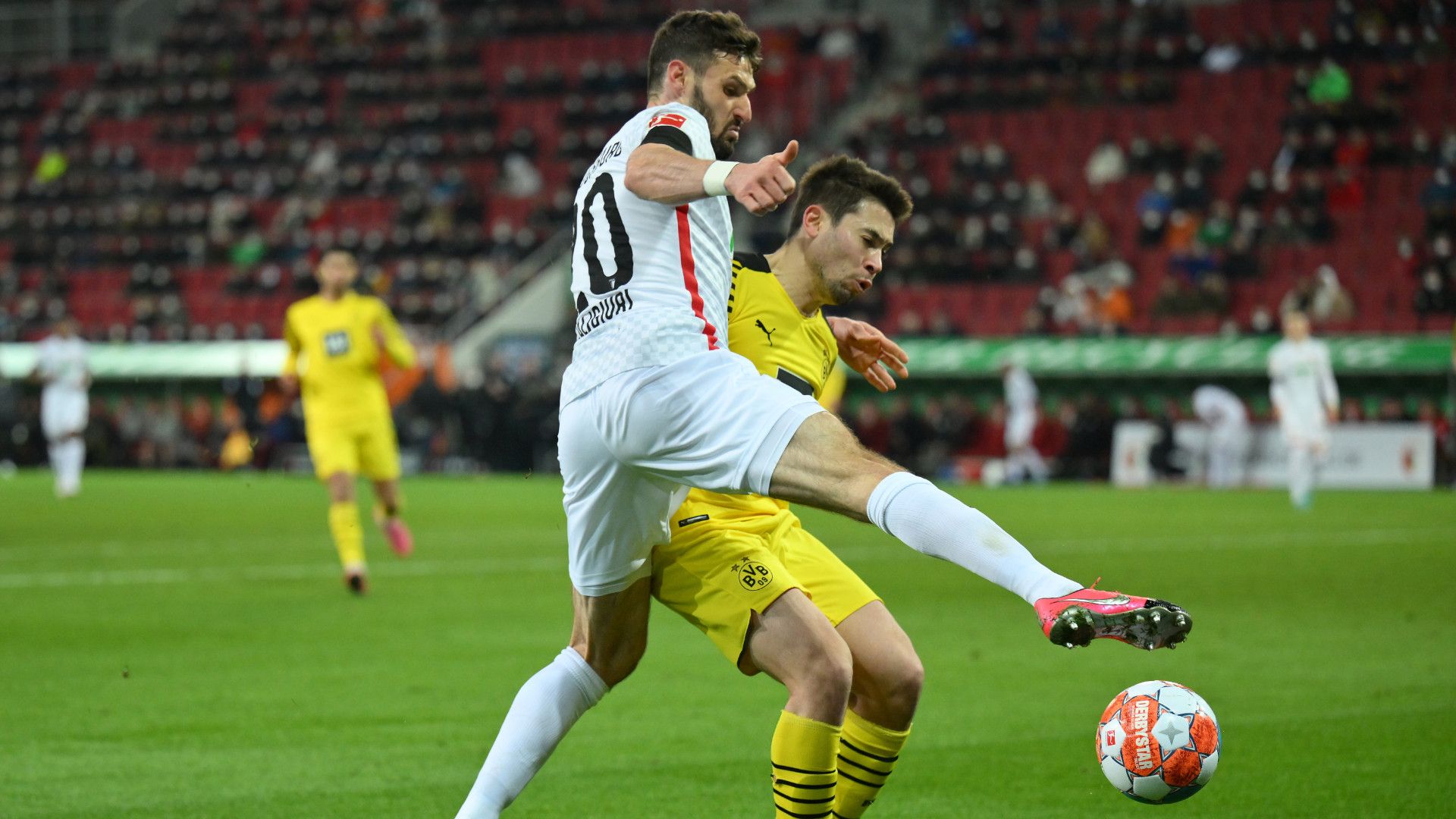 RAPHAEL GUERREIRO BORUSSIA DORTMUND BUNDESLIGA 27022022