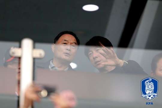 kim ho gon, shin tae yong