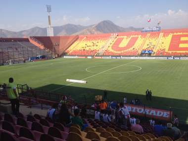 Estadio Santa Laura.