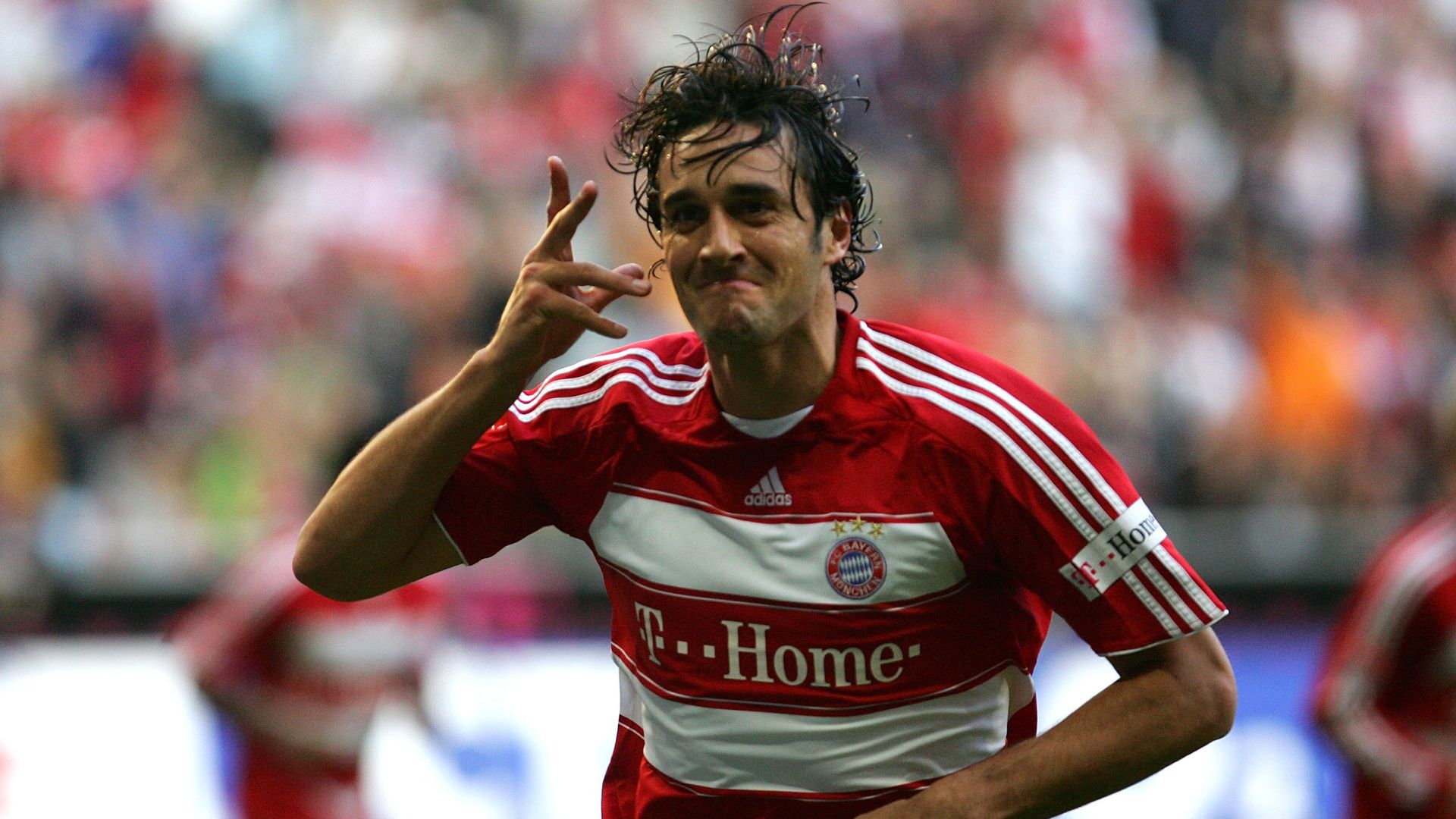 Luca-Toni-FC-Bayern-2008