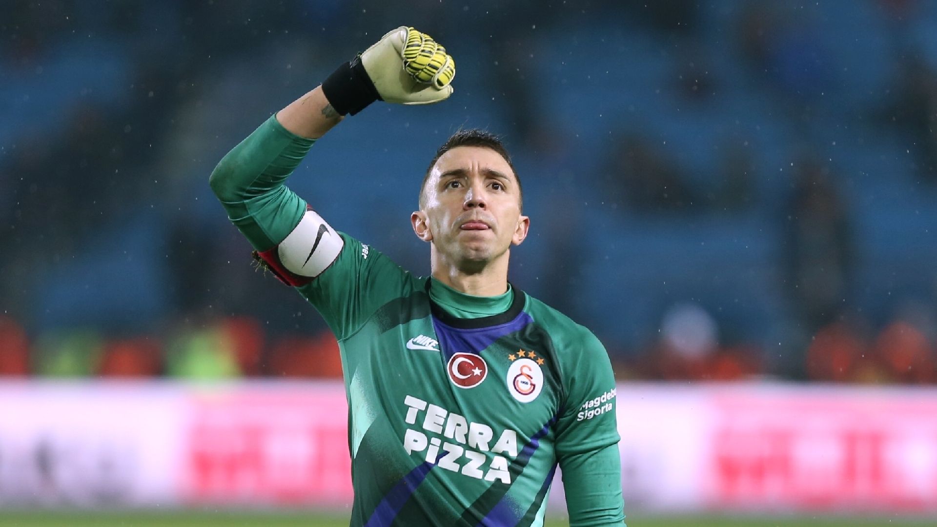 fernando muslera galatasaray 01122019