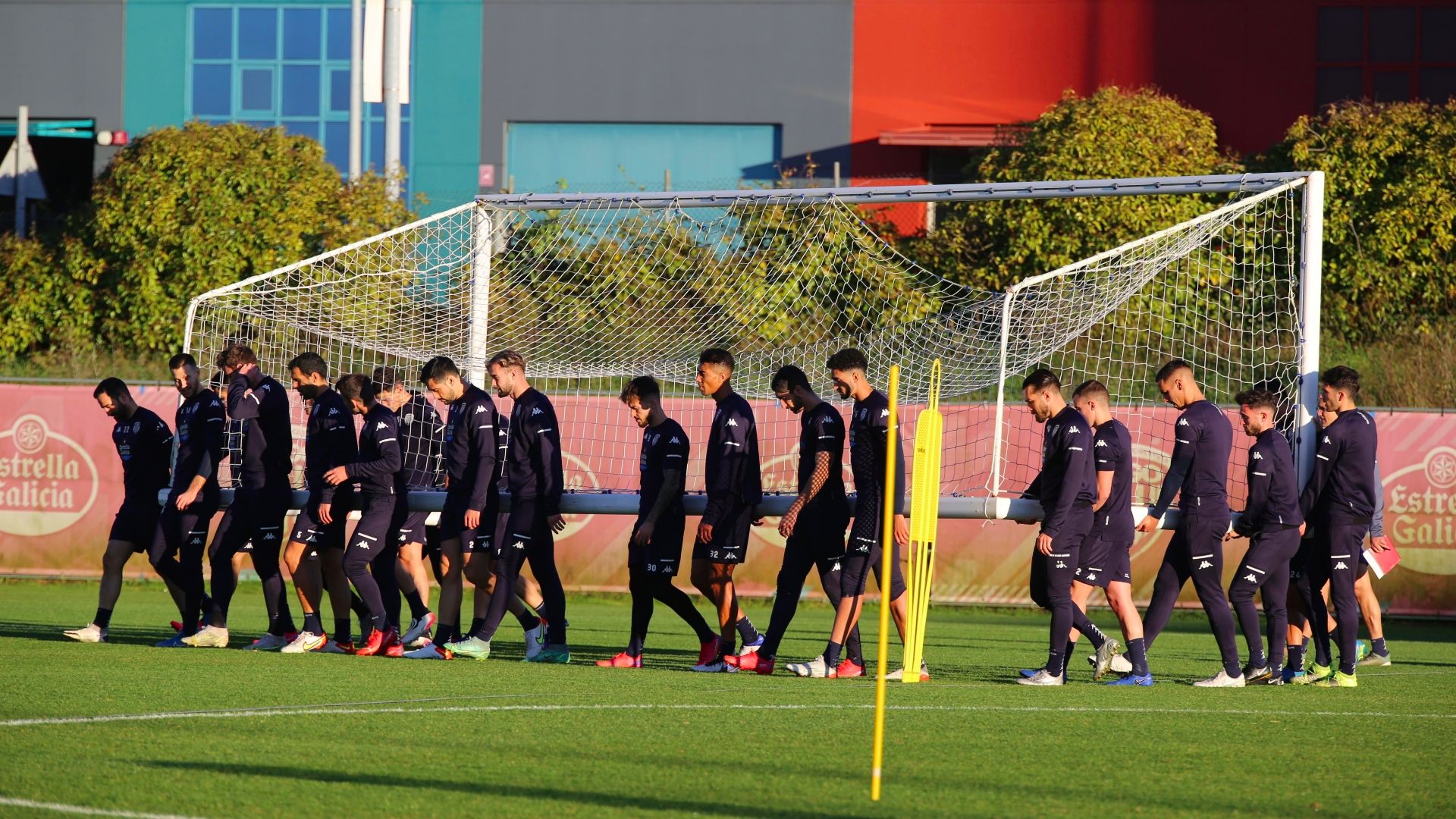 Los jugadores del Lugo, durante un entrenamiento