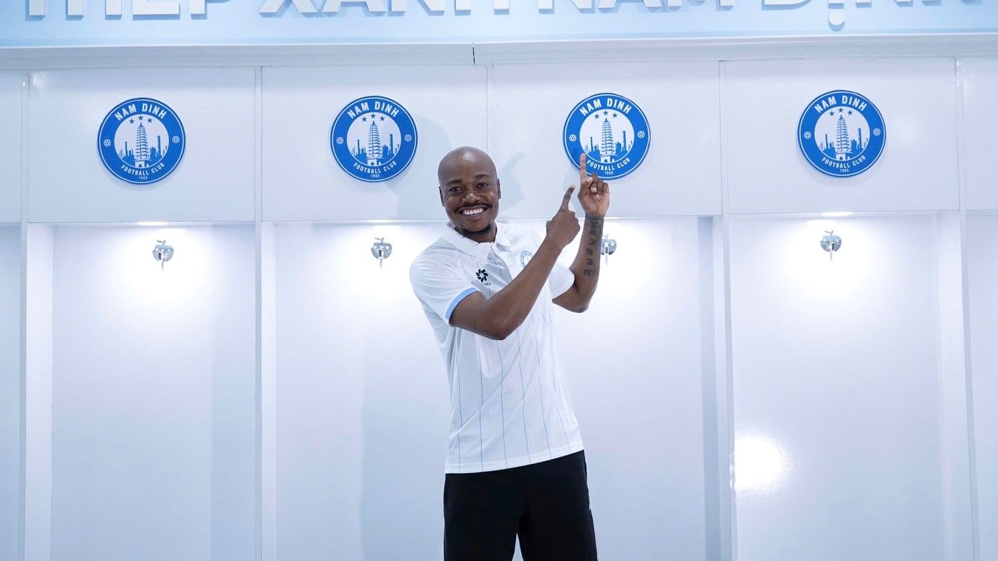 Percy Tau, Xanh Nam Dinh FC