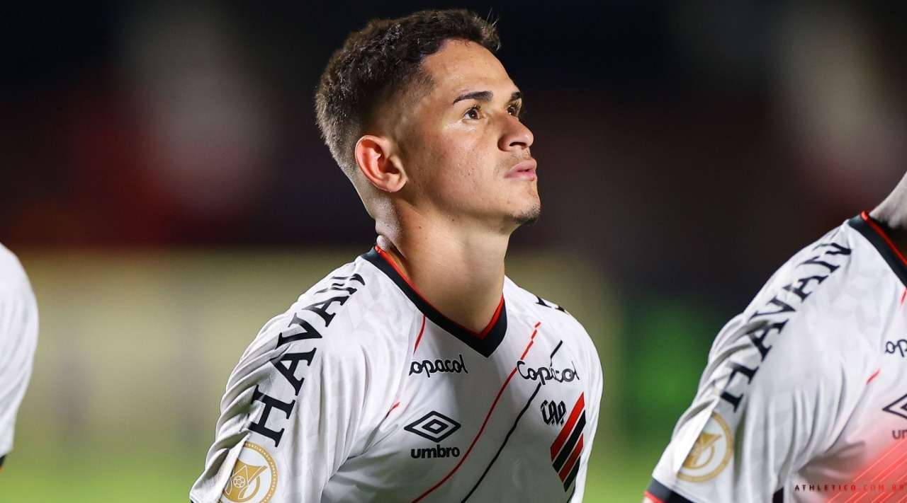 Khellven, Athletico, 2022