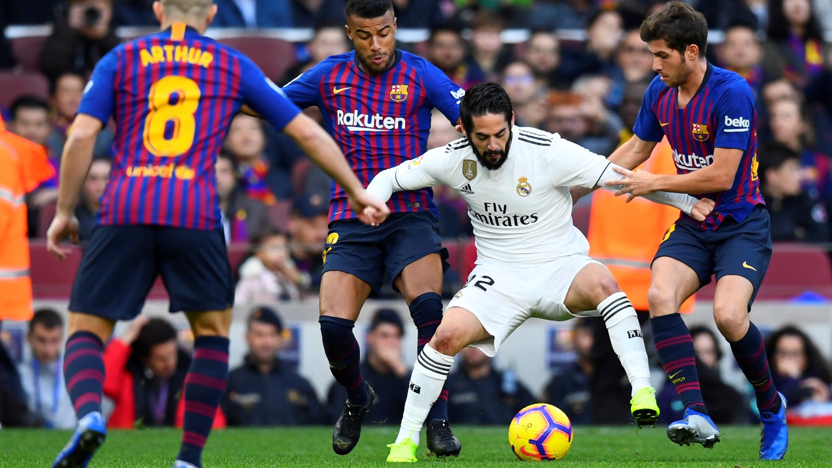 Isco Alarcon Sergi Roberto Barcelona Real Madrid LaLiga 28102018
