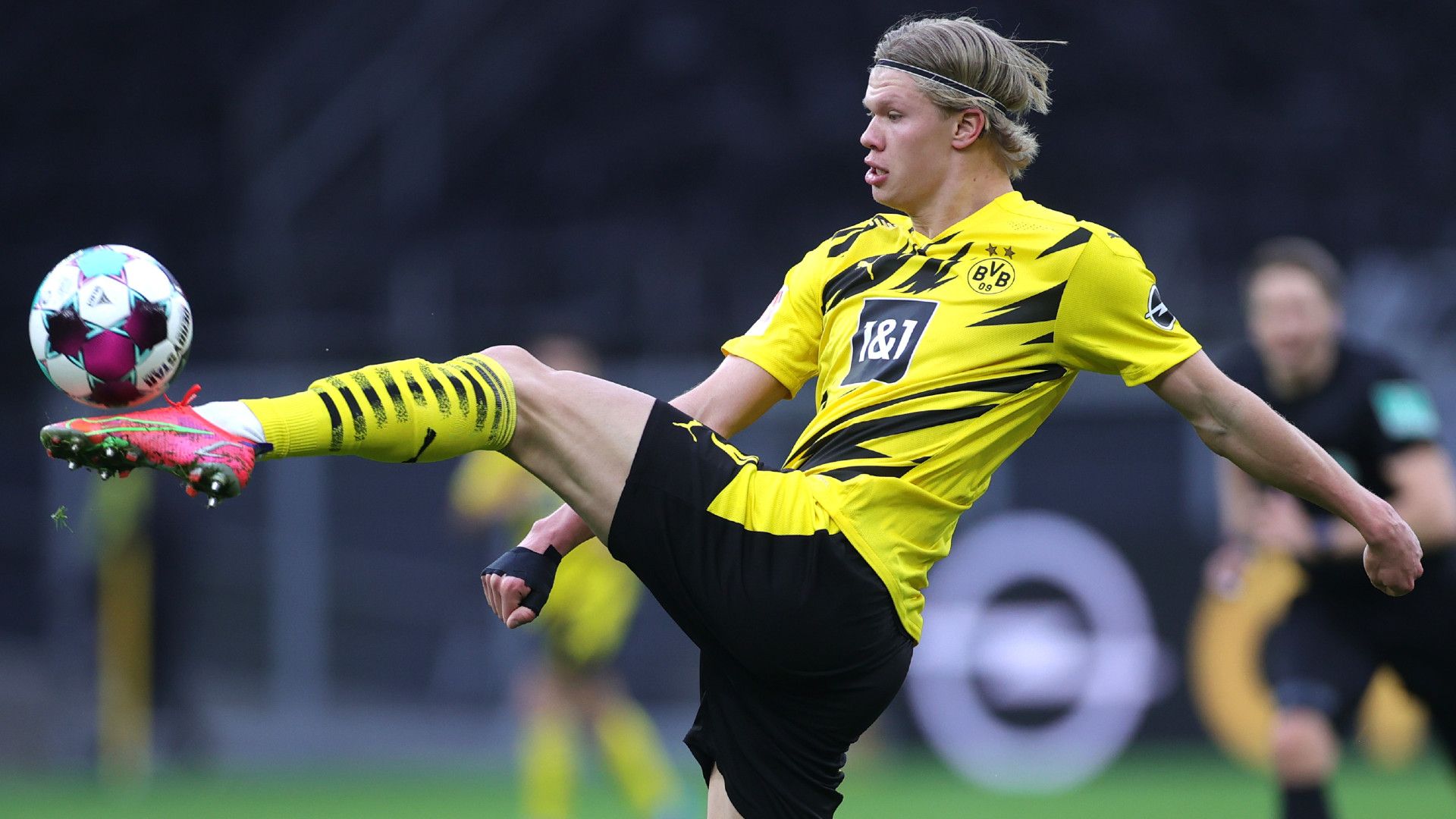 ERLING HAALAND BORUSSIA DORTMUND BUNDESLIGA 27022021