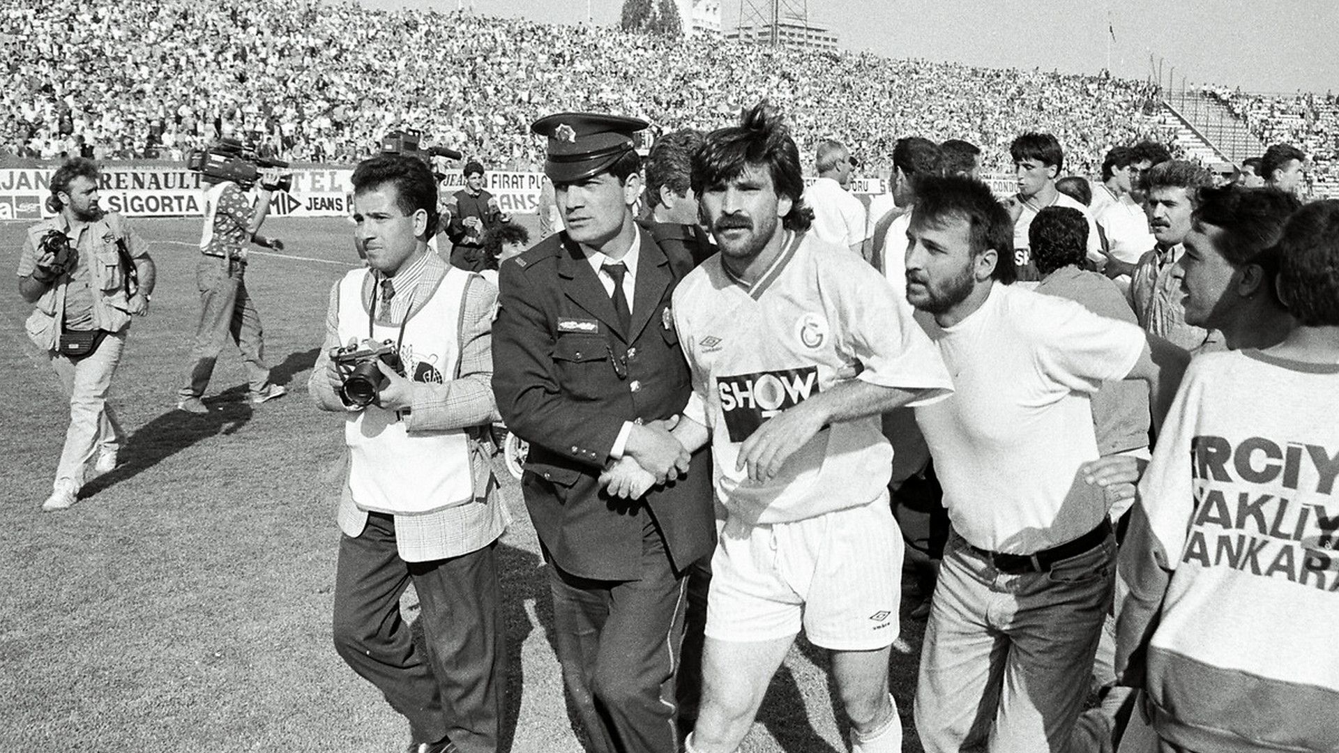 Galatasaray Ankaragucu 1992 1993