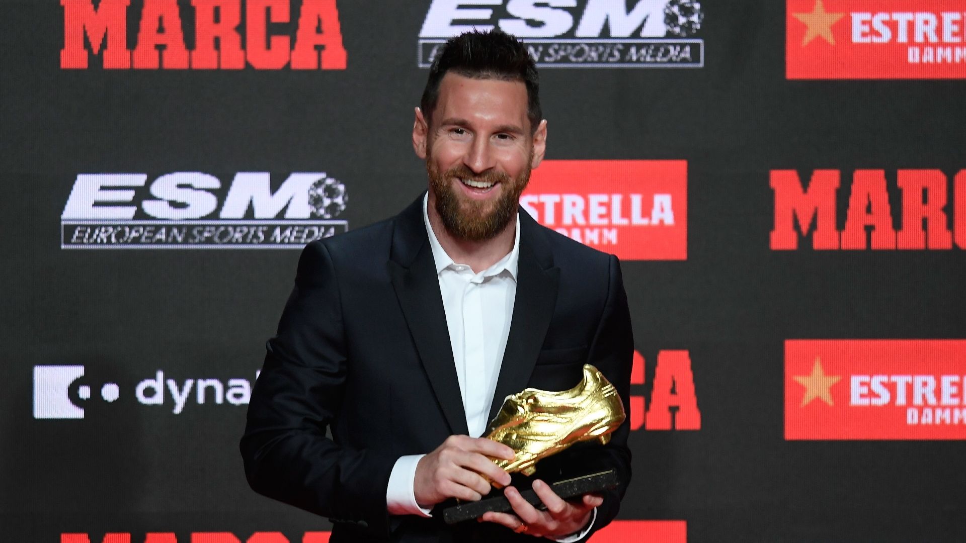 Barcelona ace Messi presented with European Golden Shoe Goal