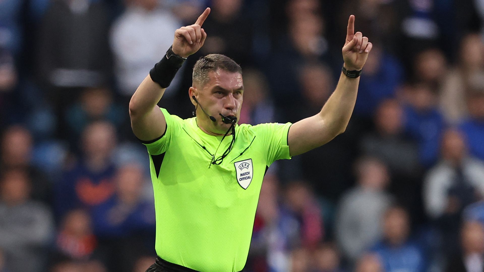 Istvan Kovacs arbitro