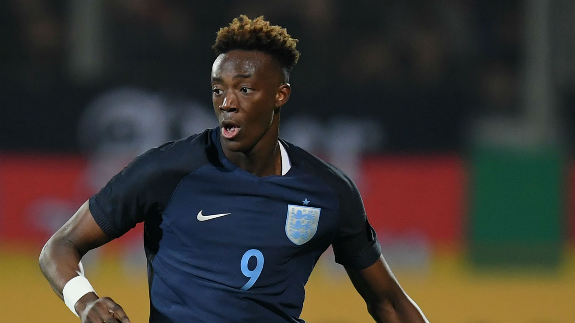 HD Tammy Abraham England U21 032417
