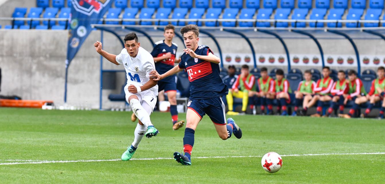 Puskás Suzuki Kupa Puskás Akadémia Bayern München