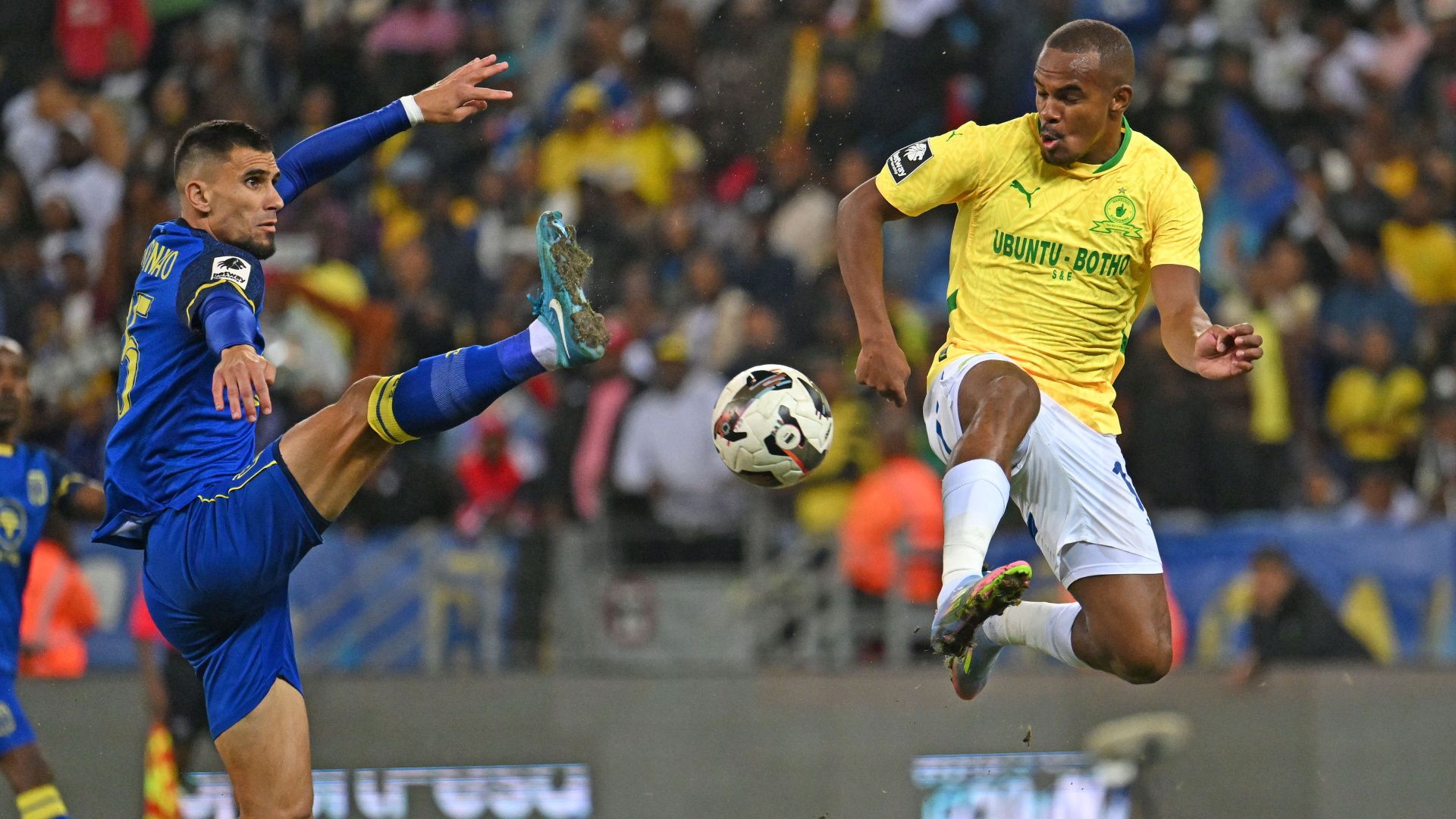 Lorenzo Gordinho & Iqraam Rayners, Cape Town City vs Mamelodi Sundowns, May 2025