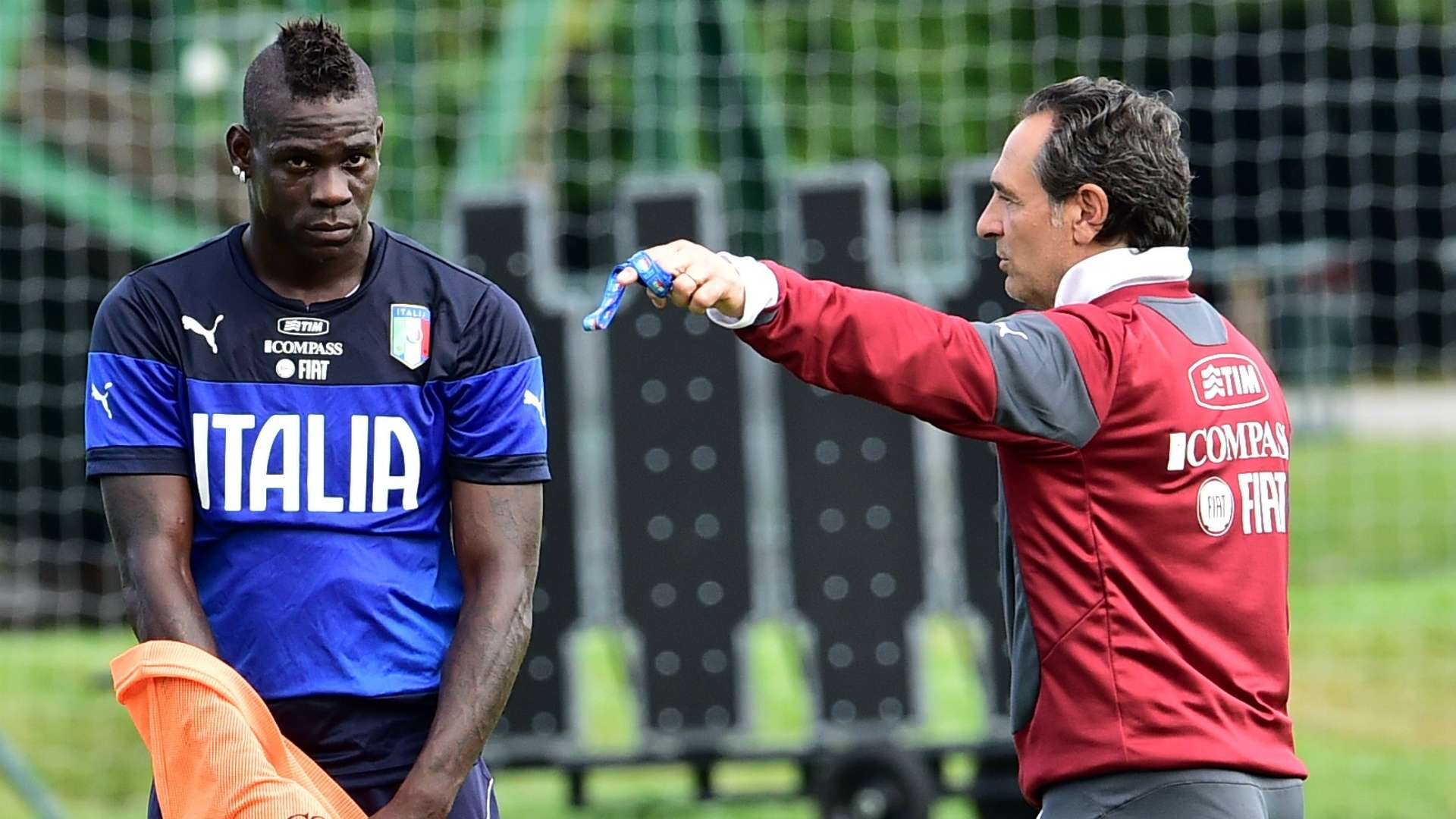 Cesare Prandelli Mario Balotelli Italy