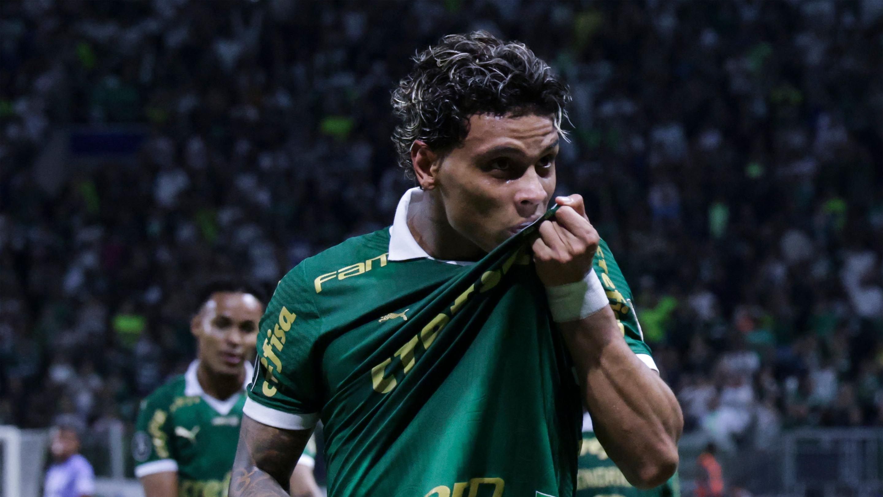 Richard Ríos recebe contato do Manchester United para deixar o Palmeiras | Goal.com Brasil