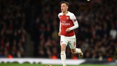 Meust Ozil Arsenal 2018/19