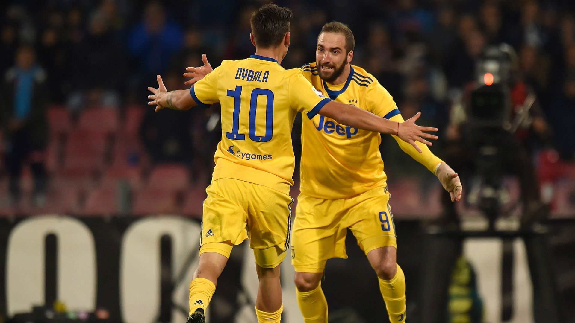 Gonzalo Higuain Paulo Dybala Napoli Juventus Serie A