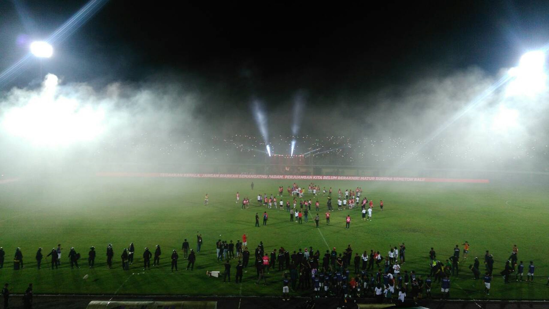 Fans Bali United