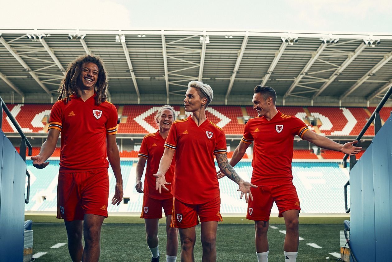 Wales kit