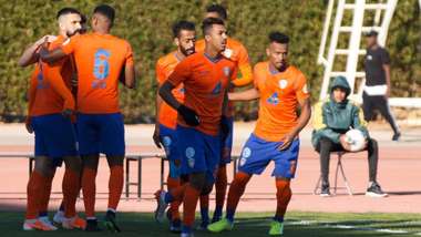 احتفال لاعبي الفيحاء بهدف روني فرنانديز في مرمى الاتحاد