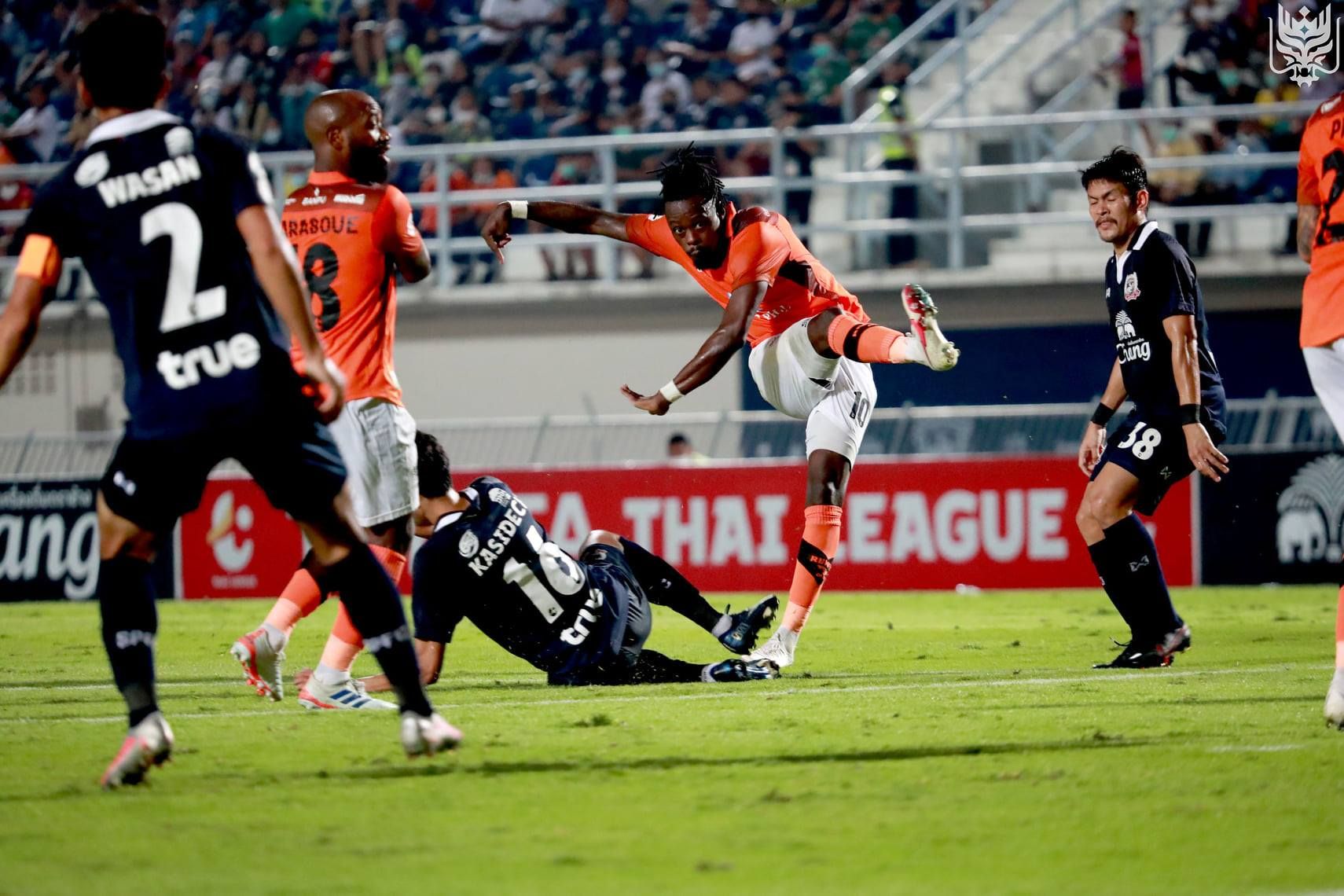 ยานนิค โบลี