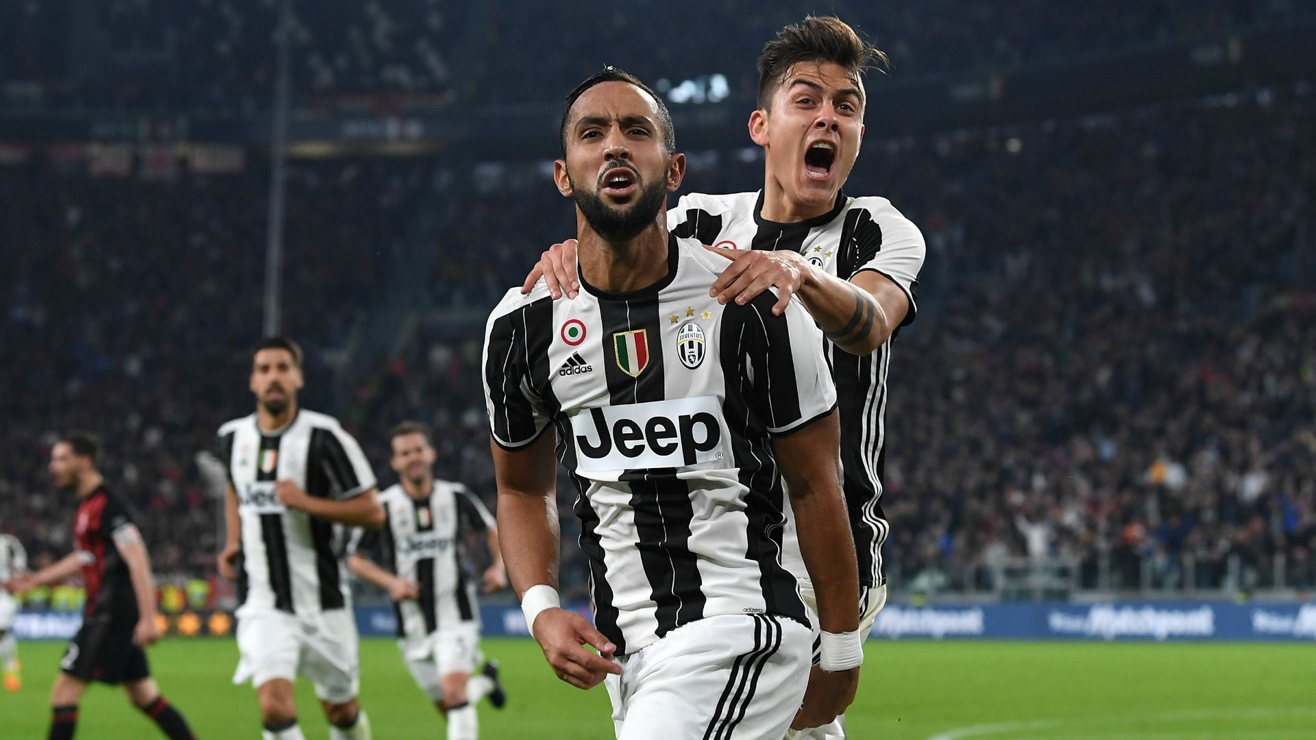 Medhi Benatia Paulo Dybala Juventus Milan Serie A