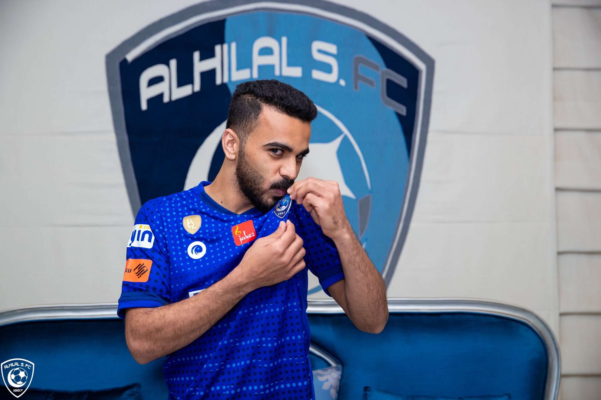 مدالله عليان مدافع الهلال الجديد
