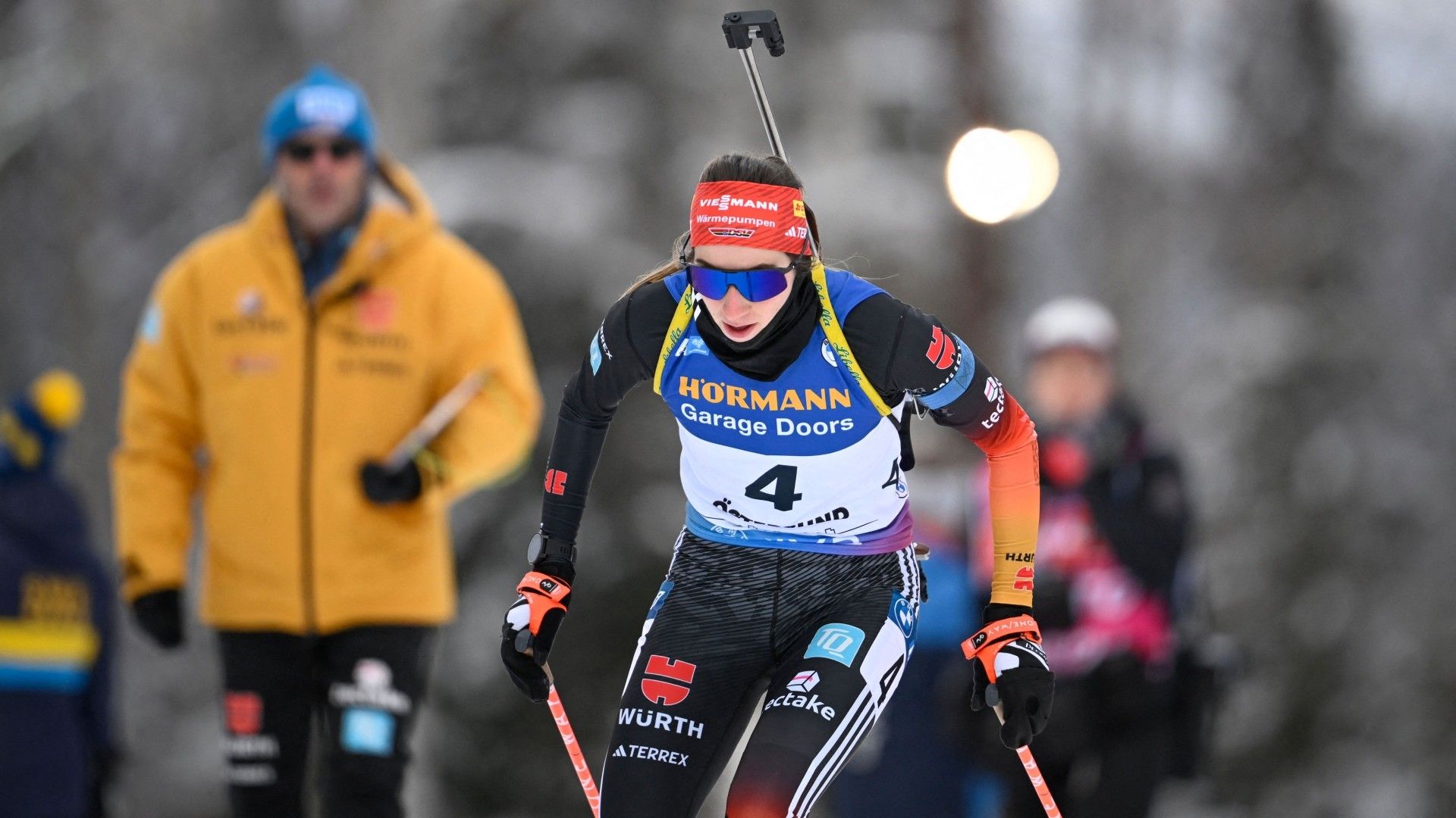Vanessa Voigt of Germany competes