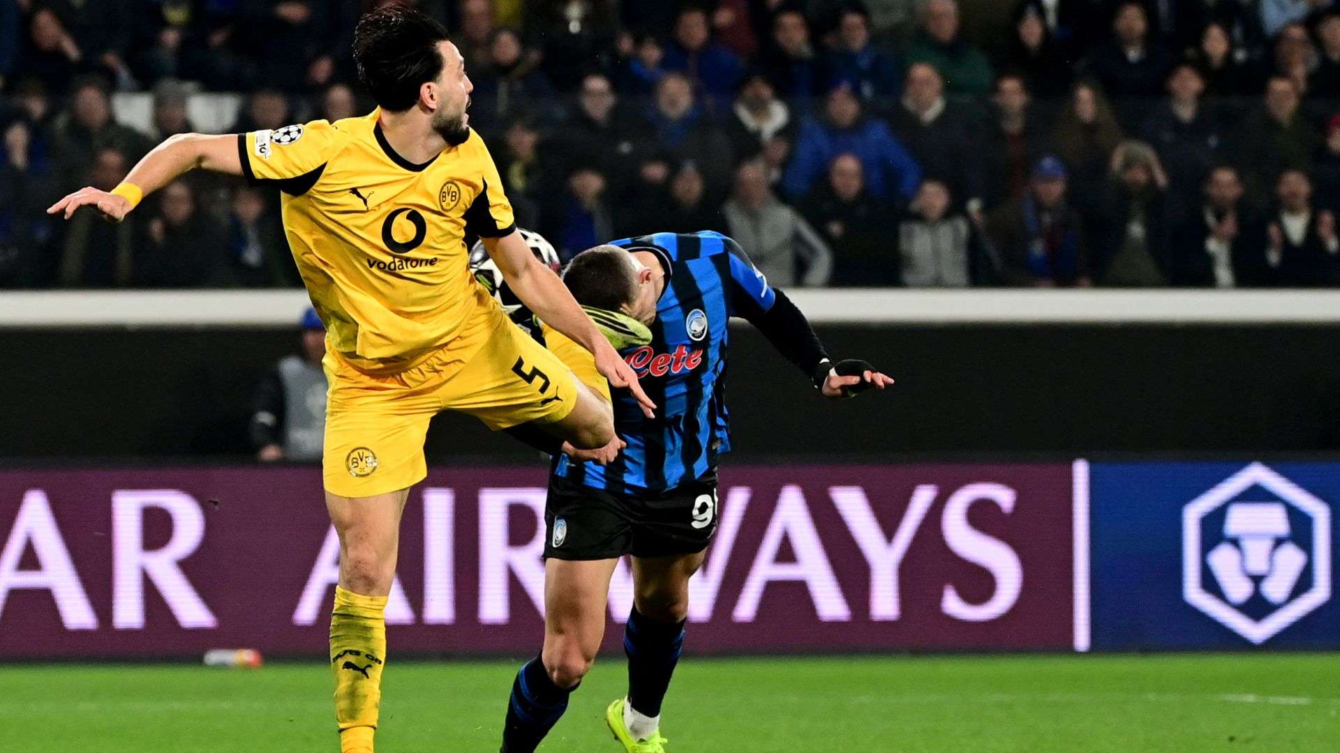 Ramy Bensebaini Atalanta Borussia Dortmund Champions League