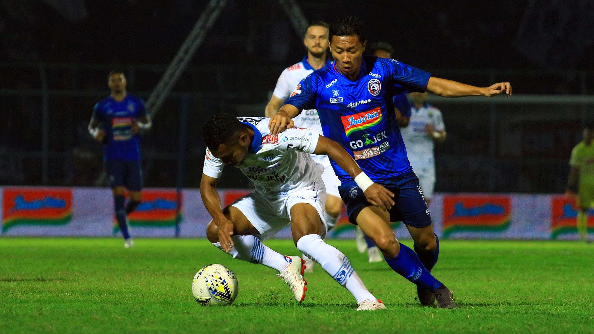 Dendi Santoso - Arema FC & Ardi Idrus - Persib