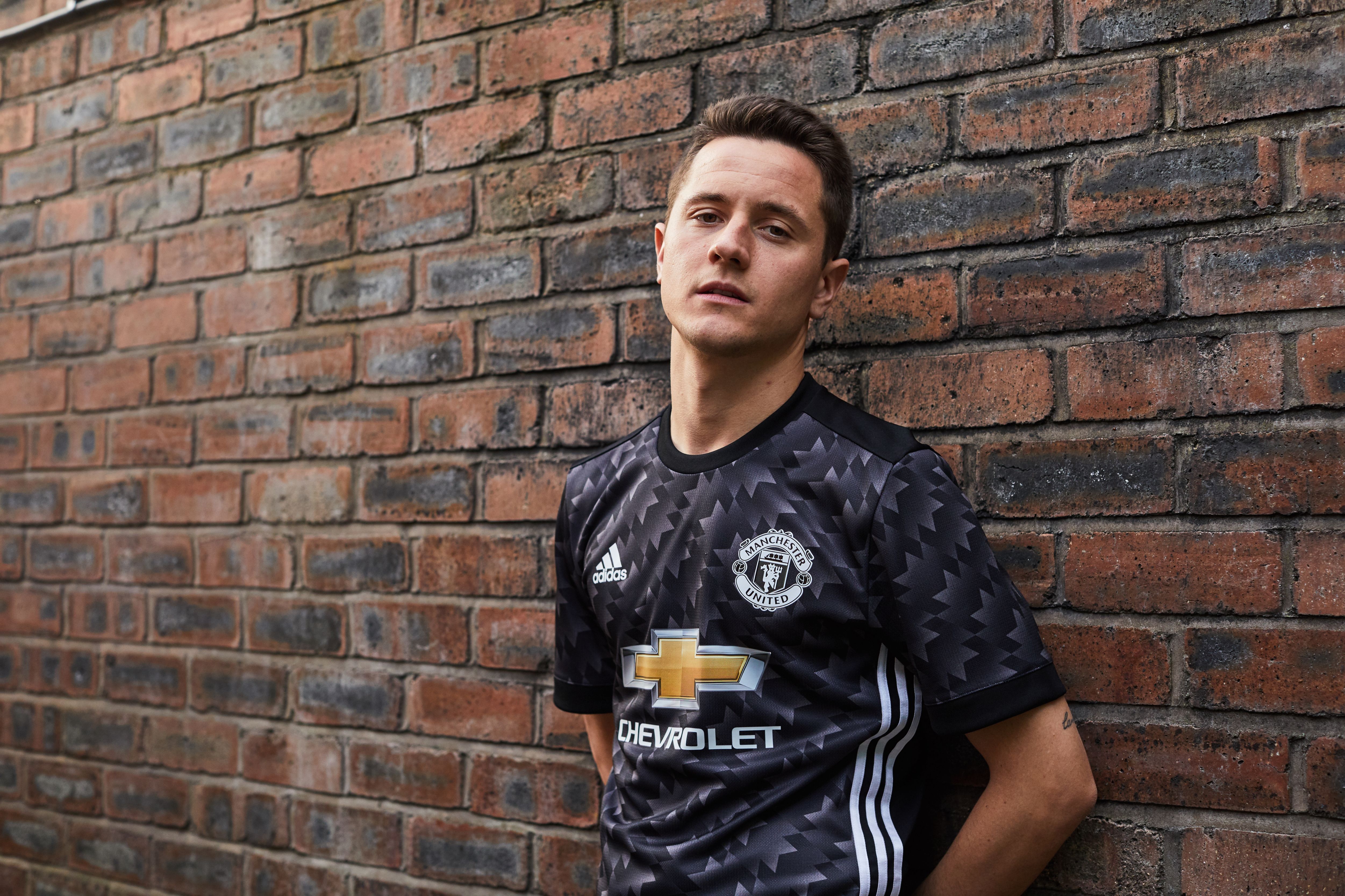 Ander Herrera Manchester United Away Kit 2017-18