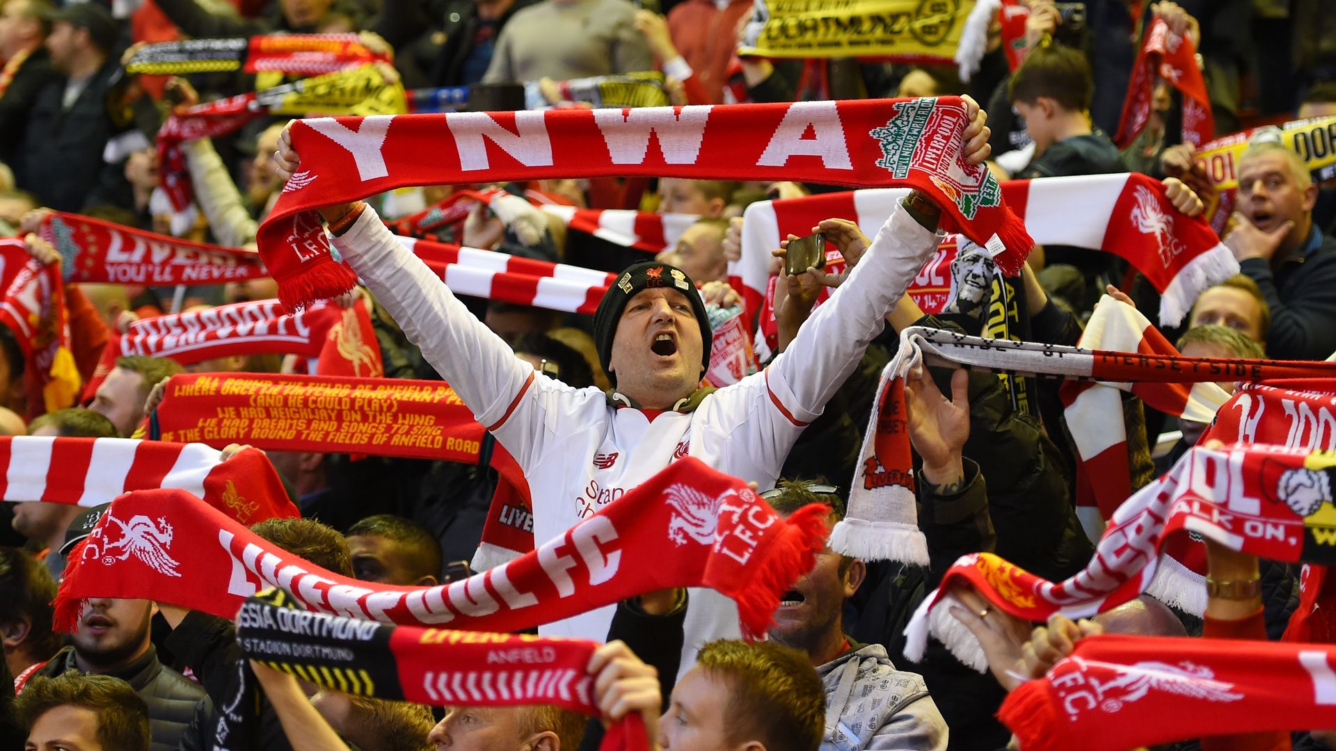 Liverpool FC Fans Premier League 04142016