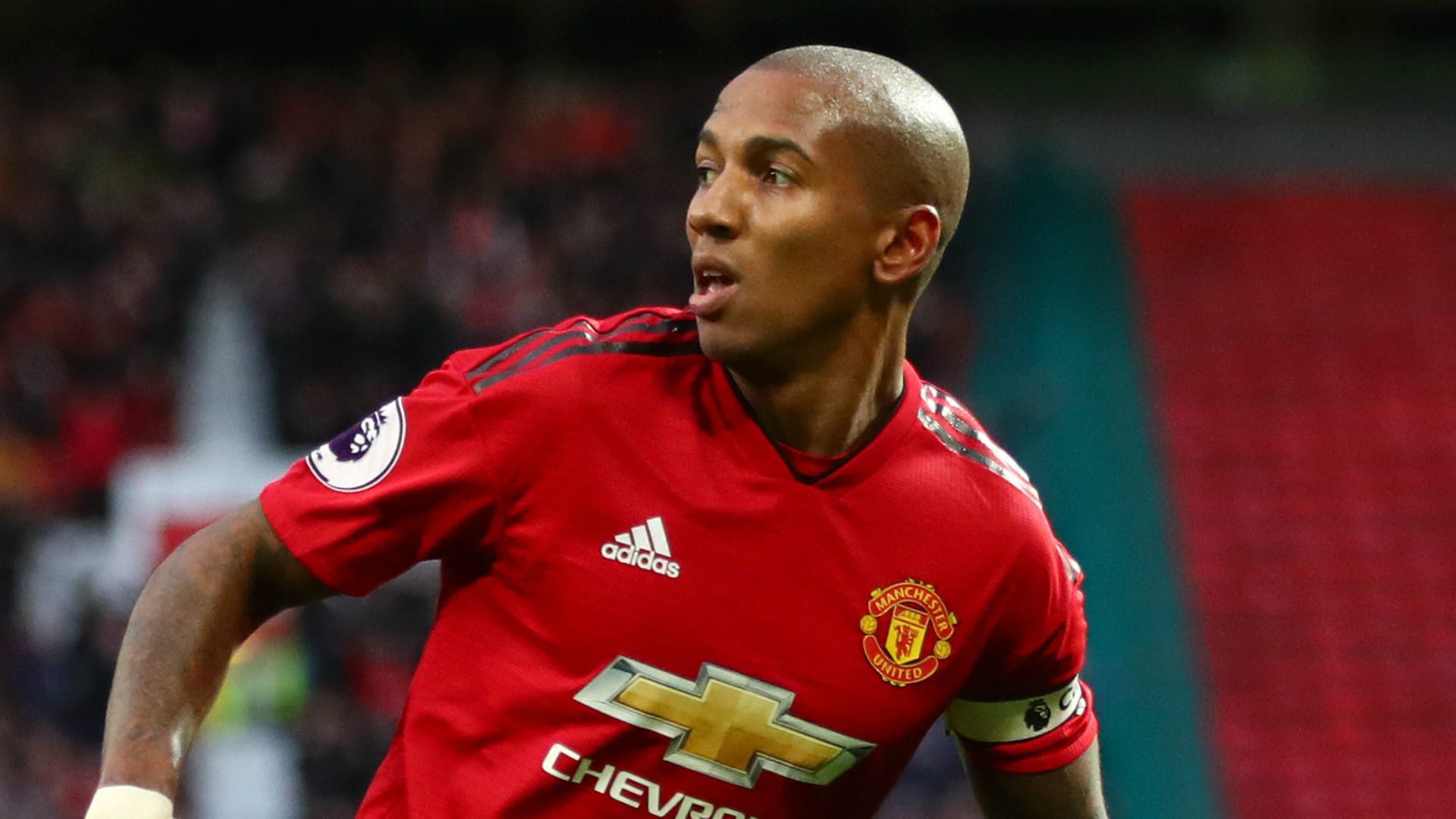 Ashley Young Man Utd 2018